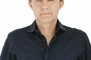 Derek Ogilvie - Up Close and Personal