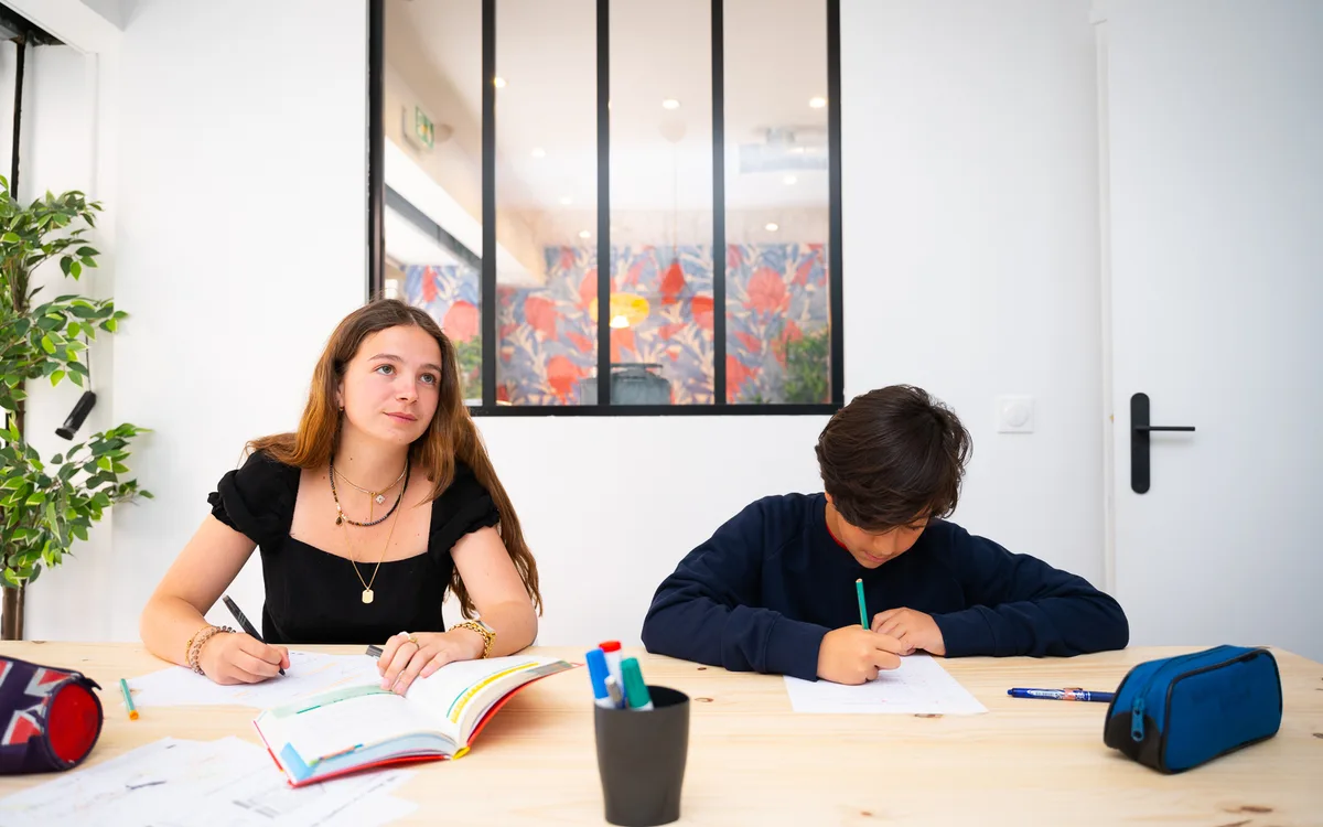 Ateliers éducatifs gratuits pour les jeunes