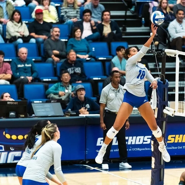 University of California, Santa Barbara Women's Volleyball at UC Irvine