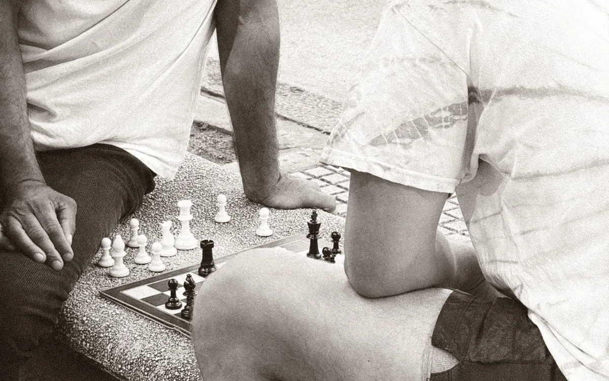 Chess Running