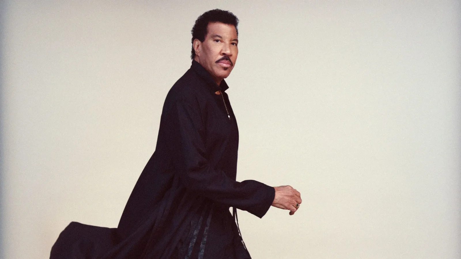 HERITAGE LIVE - Lionel Richie Plus Special Guests