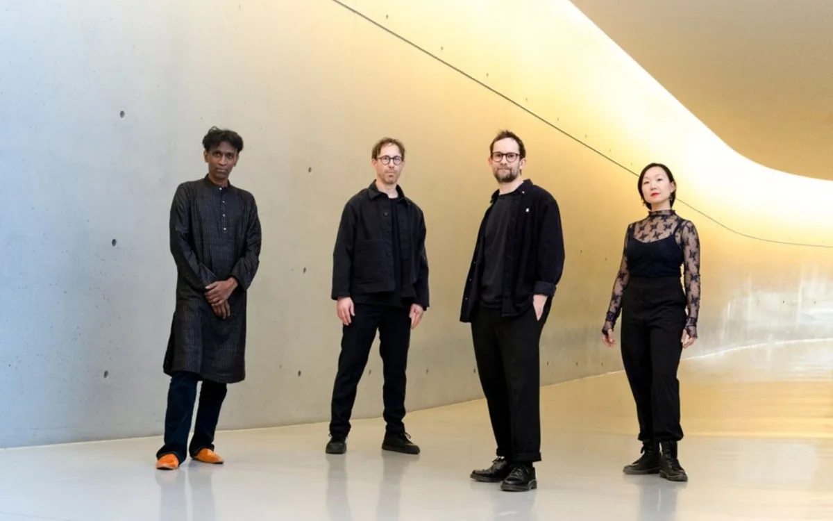 Emile Parisien, Yaron Herman, Linda May Han Oh, Prabhu Edouard "Floating"