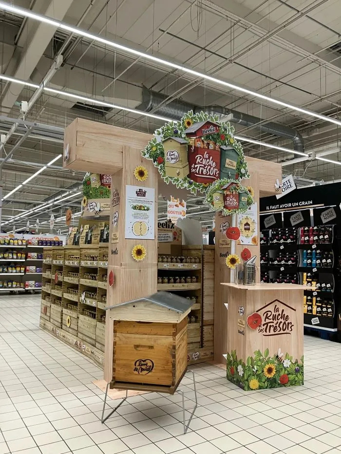 Famille Michaud - Animation et dégustation de miels à Leclerc Fougères !