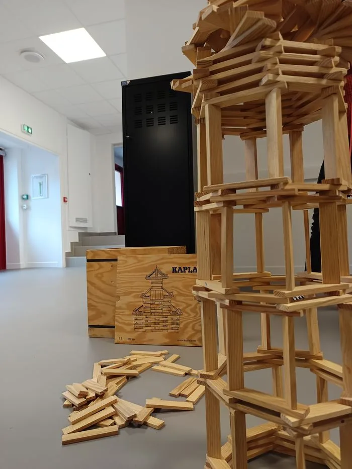 Construction en KAPLA
