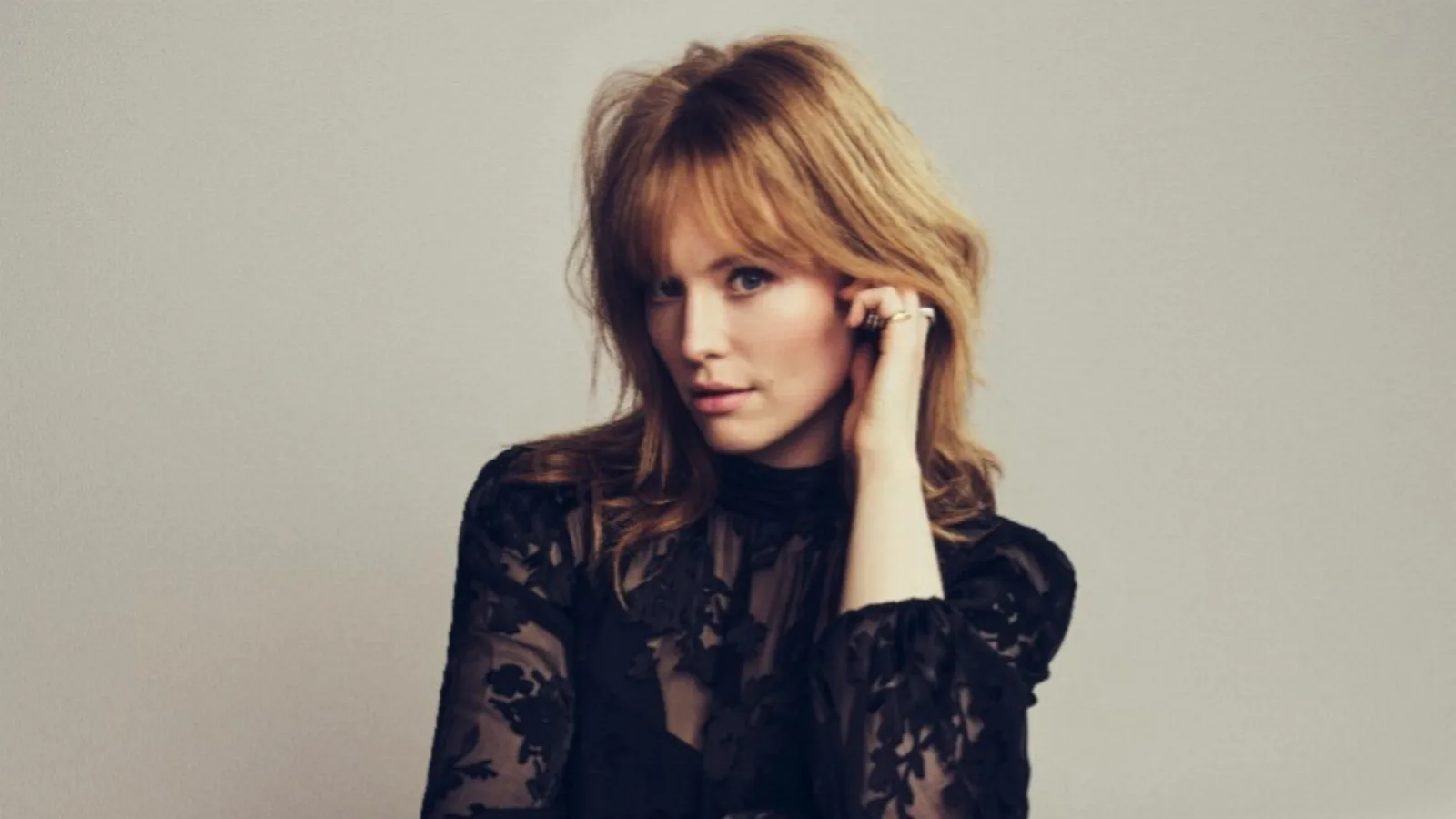 Freya Ridings: Mother of Pearl Tour