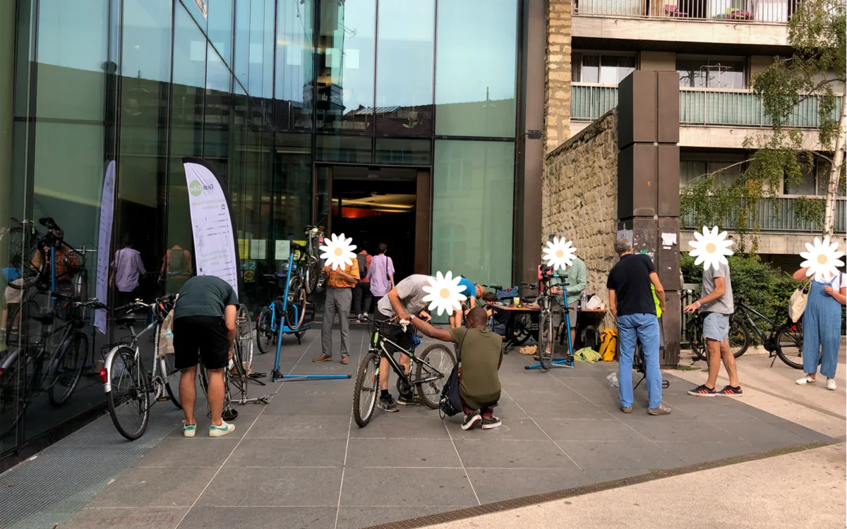 Atelier d'auto-réparation de vélo avec Cyclocube