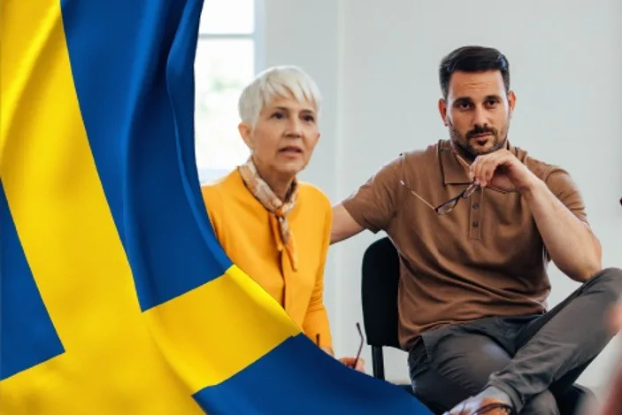 Ruotsinkielinen keskusteluryhmä maanantaisin Malmilla