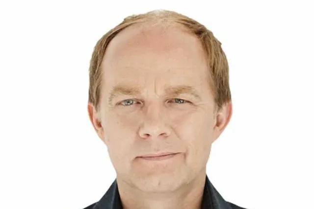 Derek Ogilvie - Up Close and Personal