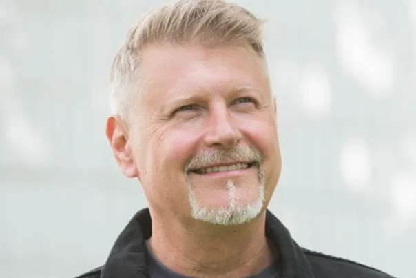 Ari Klem esittää tarinoita ja lauluja vuosien varrelta