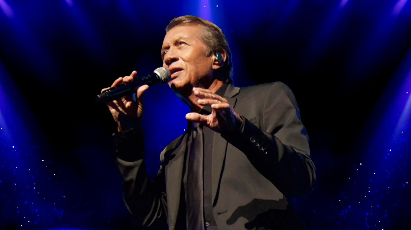 José María Napoleón & Mocedades