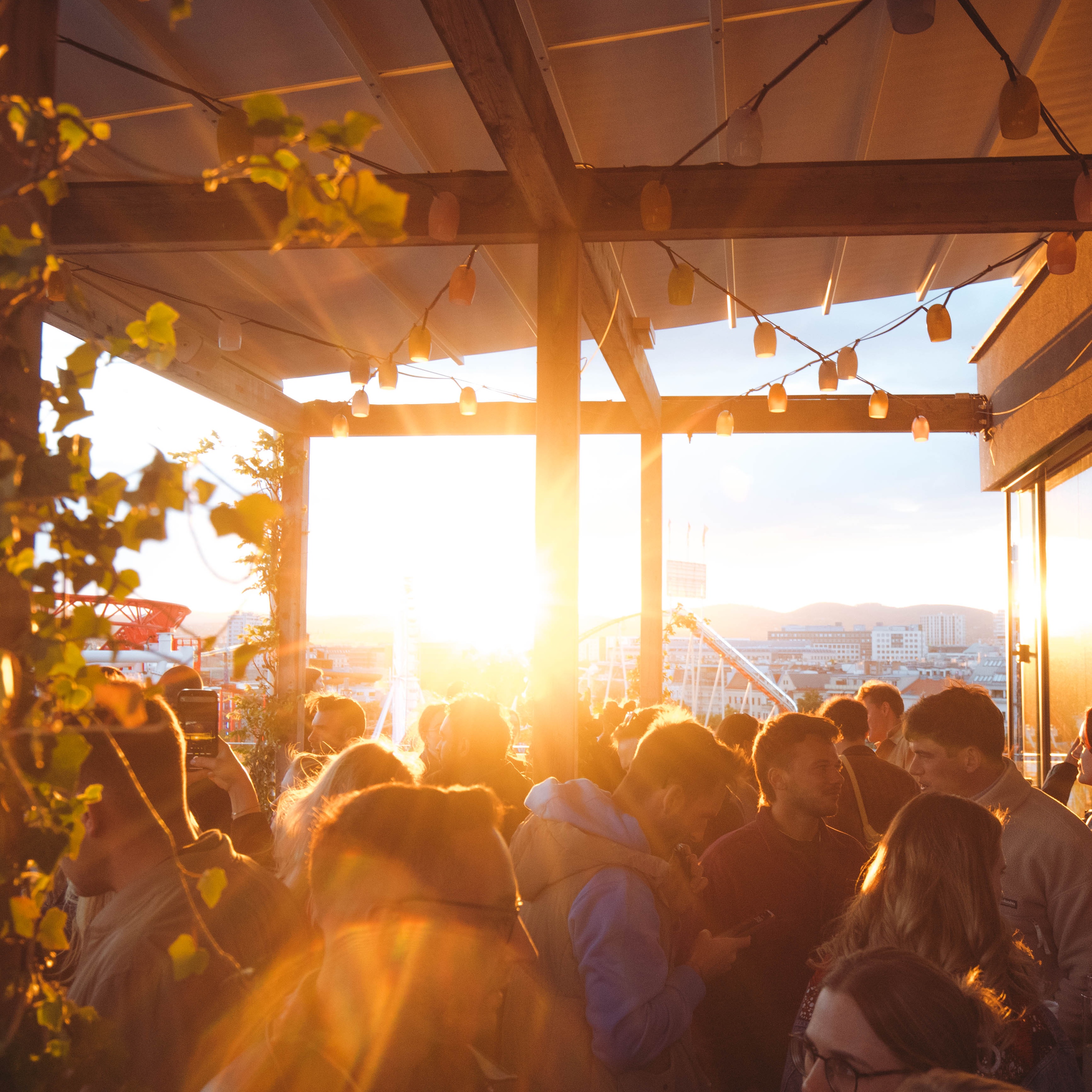 Rooftop Live Music: Latin Tech House Ximba