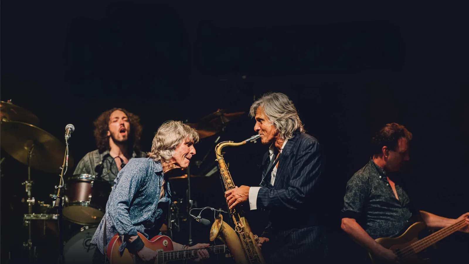 The Dire Straits Experience
