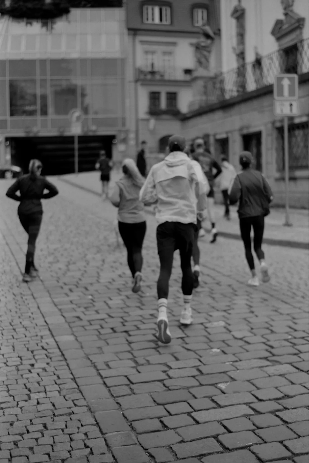 Morning Social Run & Coffee (+ running gear try on!)