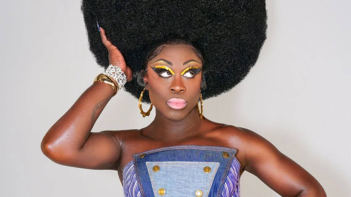 Now Clap! Bob The Drag Queen's on Tour