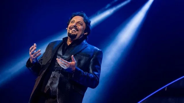 Enrico Brignano - Bello di Mamma